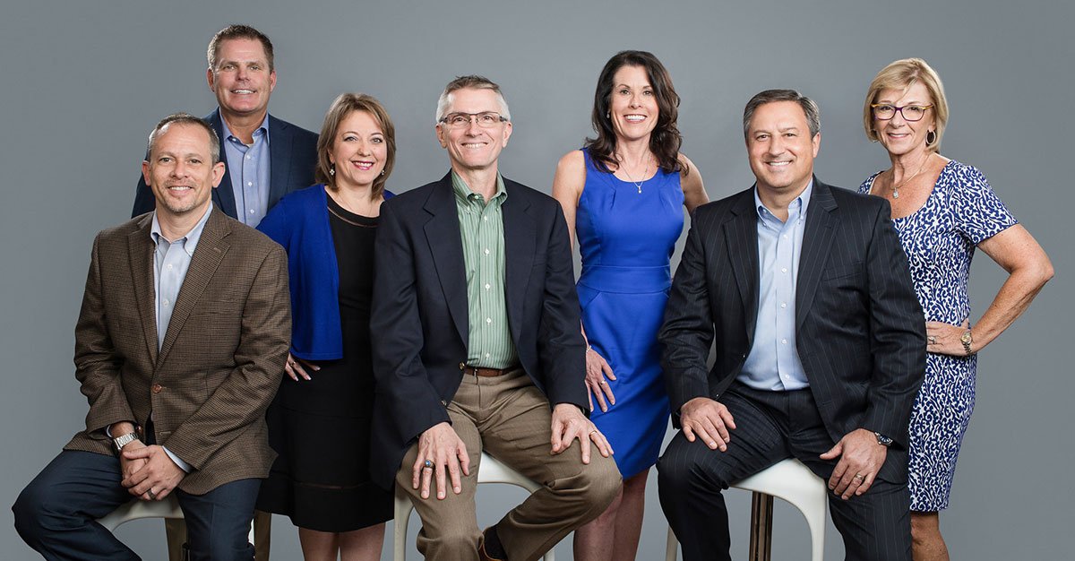 Himalayan Trading Co. Team - Himalayan Salt lamps 